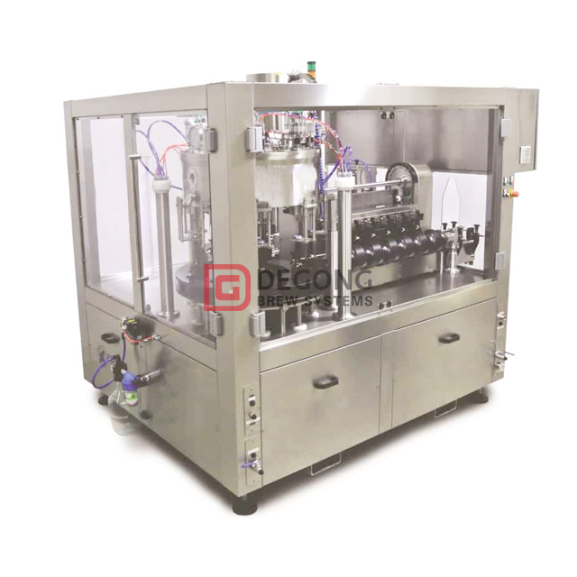 Automatisk mottryck Rinser-filler-seamer-utrustning för konservering av kolsyrade produkter upp till 1 500 burkar per timme
