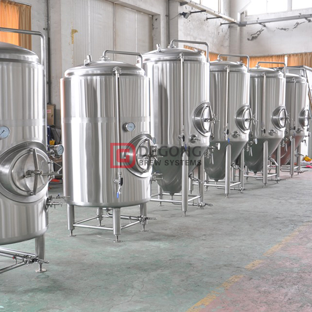 1000L nyckelfärdigt projekt av bryggeri Customzied ölbryggningsutrustning Fermenteringsmaskin till salu