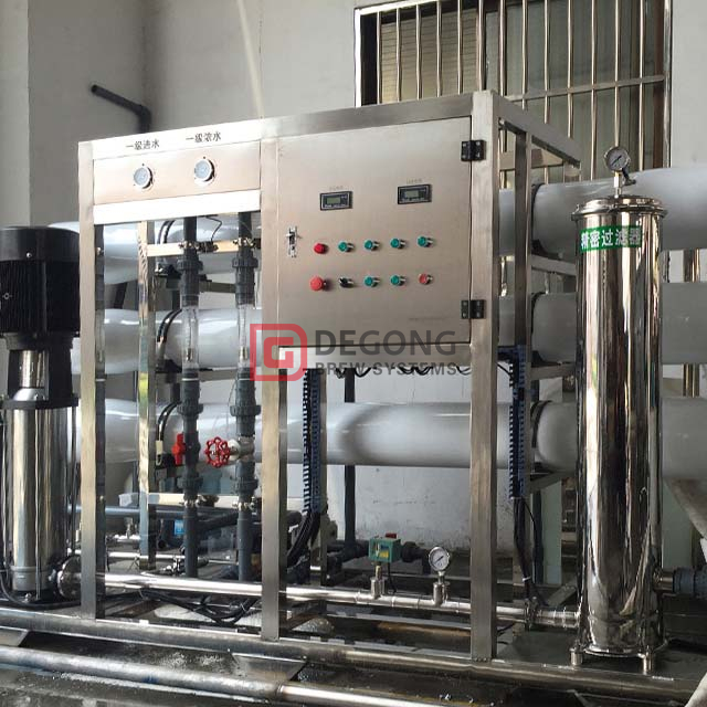 Bryggeri vattenfilterbehandlingsutrustning / omvänd osmossystem / vattenrenare tillverkare till salu