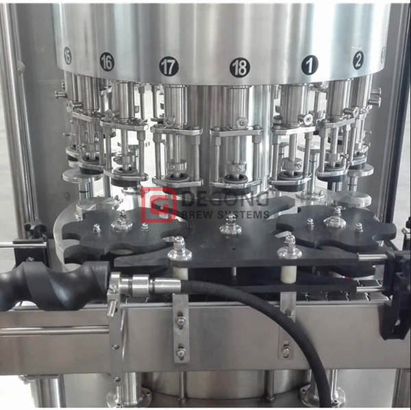 Helautomatisk renvattenapparat / ölfyllningsmaskin i Kina