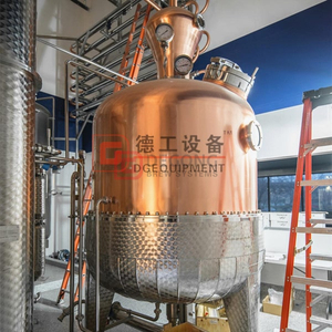 1000L Turnkey Red Copper Distiller Distilleringsutrustning för Vodka, Gin, Whisky, Brandy, Rum