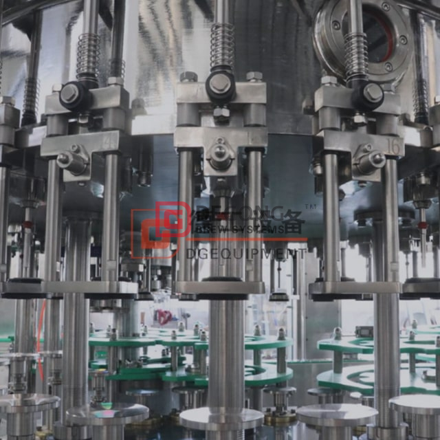 3in1 Industral Automatic 24 Heads Bottling Line för 300 ml 500 ml