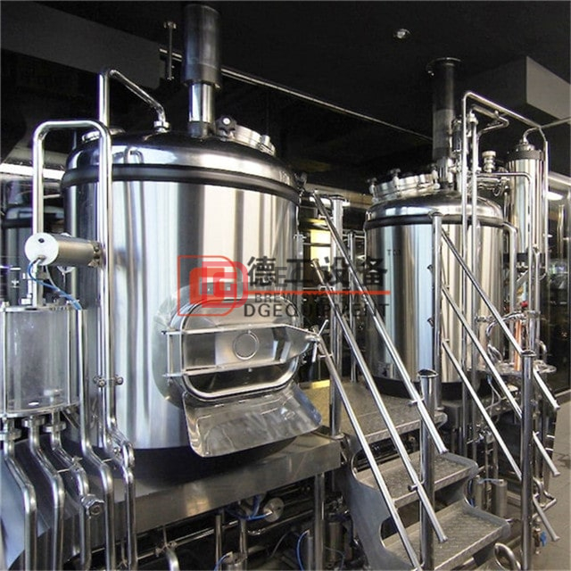 1000L kommersiellt bryggeri SS304 / 316 Gravity Beer Brewing Equipment Brew Waterkokare till salu