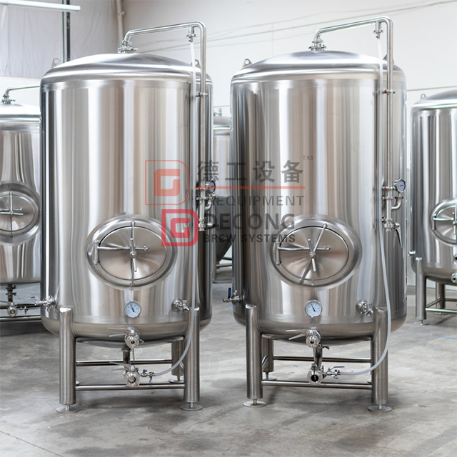 2000L vertikal dubbelvägg rostfritt stål mantlad öl åldrande tank brite tank för kommersiellt bryggeri