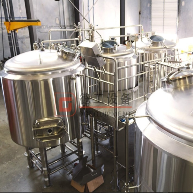Turnkey Craft Brewhouse Equipment med ångjacka till salu